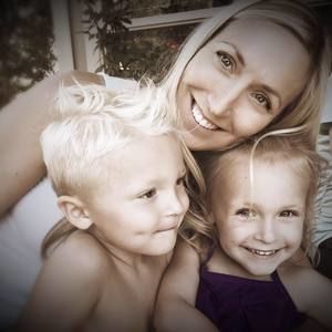 Meet your Posher, Lara